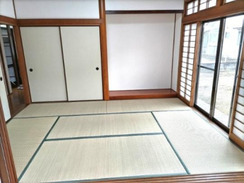 �@���̑������E�X�y�[�X