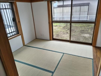 �@���̑������E�X�y�[�X