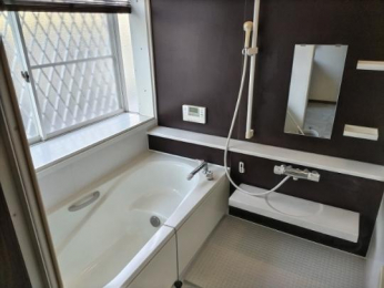 �@�o�X�^�V�����[