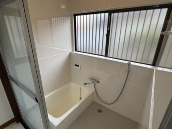 �@�o�X�^�V�����[