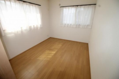 �@���̑������E�X�y�[�X