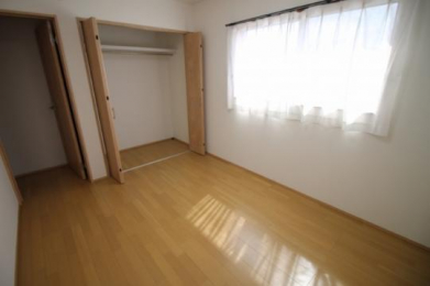 �@���̑������E�X�y�[�X