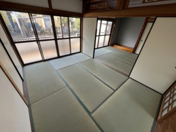 �@���̑������E�X�y�[�X