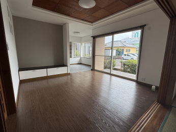 ���r���O�@-