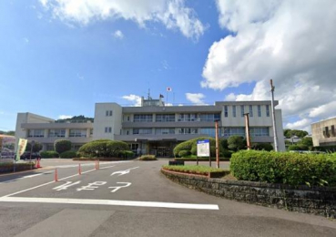 �@�{��s���������x��:5373m