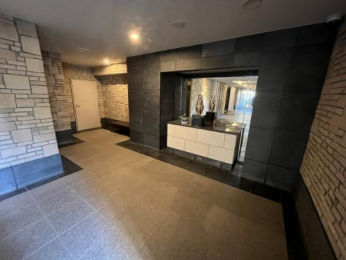 �@�G���g�����X