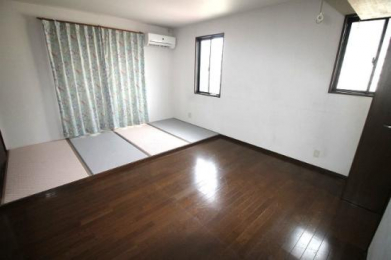 �@���̑������E�X�y�[�X