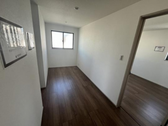 �@���̑������E�X�y�[�X