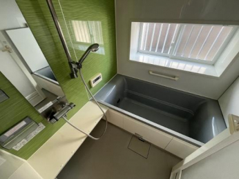 �@�o�X�^�V�����[